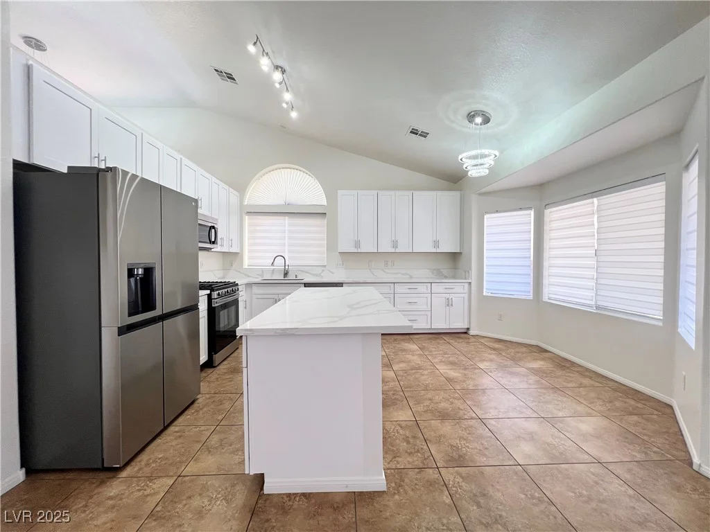 330 Forest Ridge, Henderson, NV 89014
