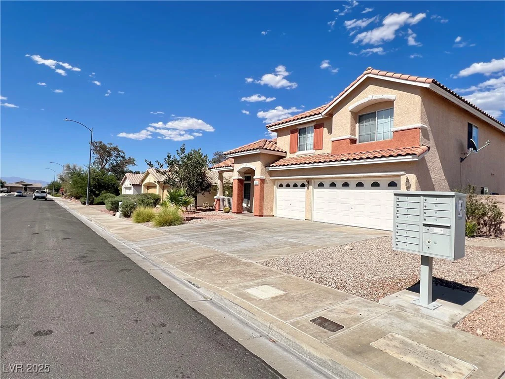 330 Forest Ridge, Henderson, NV 89014