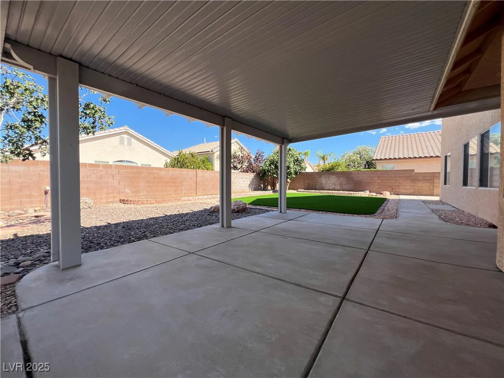 330 Forest Ridge, Henderson, NV 89014
