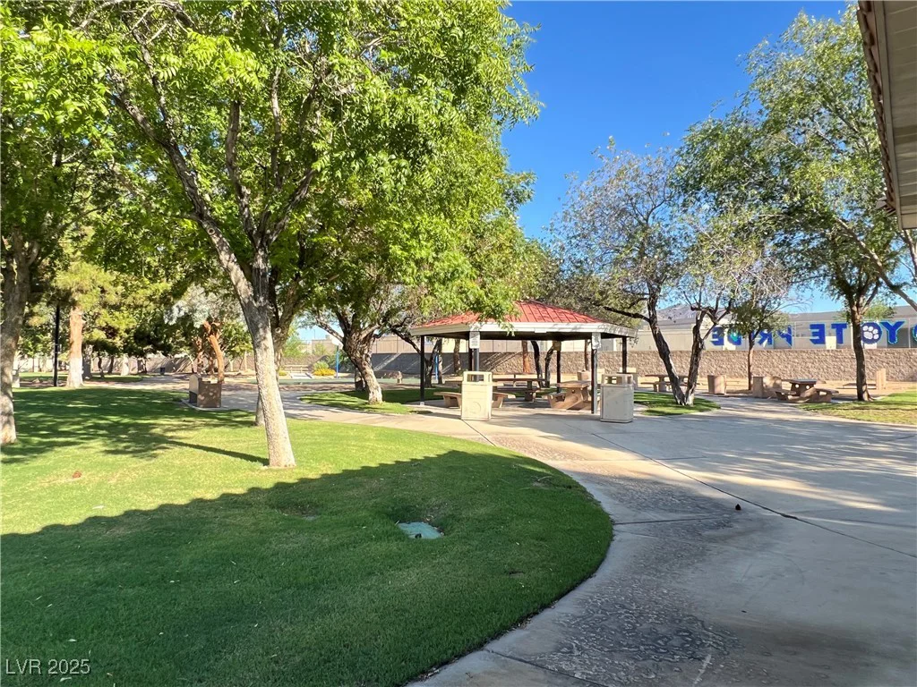 330 Forest Ridge, Henderson, NV 89014