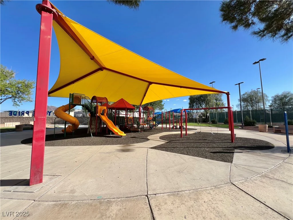330 Forest Ridge, Henderson, NV 89014