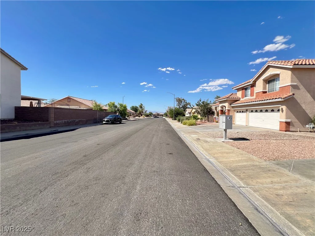 330 Forest Ridge, Henderson, NV 89014