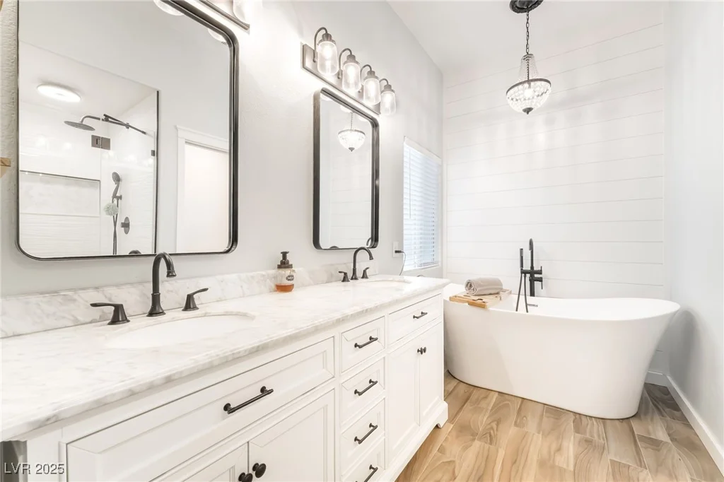 77 Huntfield, Henderson, NV 89074