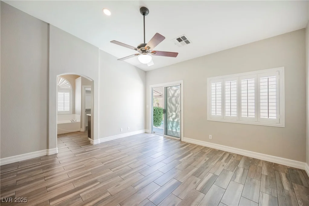 3882 Genoa, Las Vegas, NV 89141