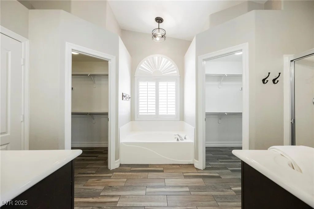 3882 Genoa, Las Vegas, NV 89141