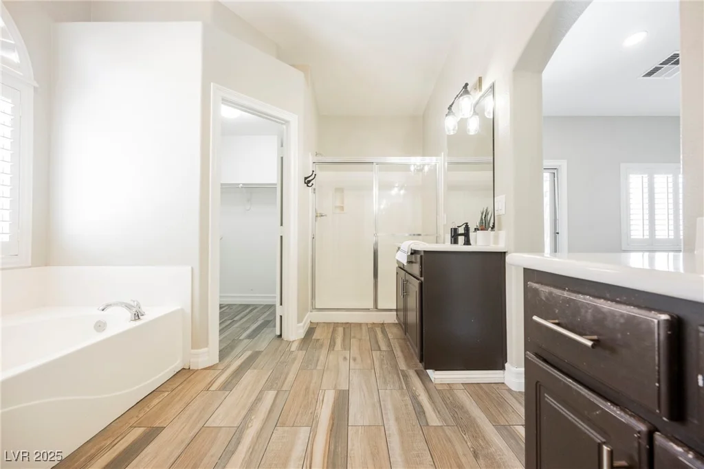 3882 Genoa, Las Vegas, NV 89141