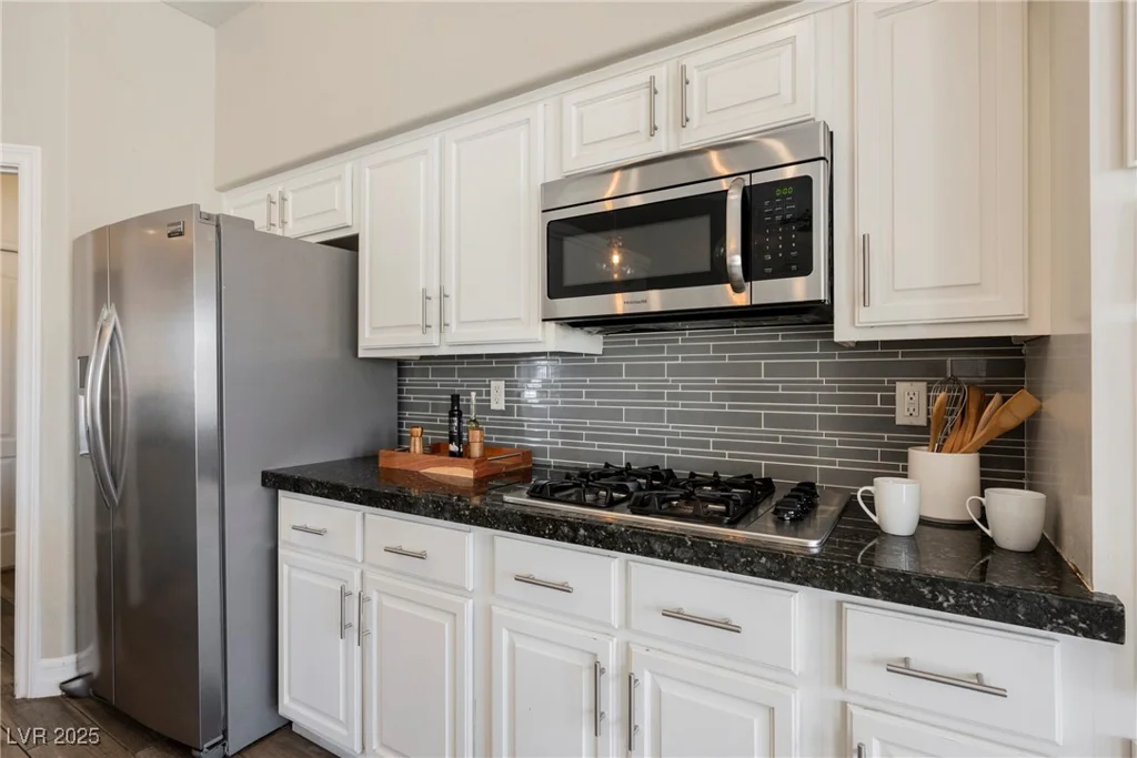 3882 Genoa, Las Vegas, NV 89141