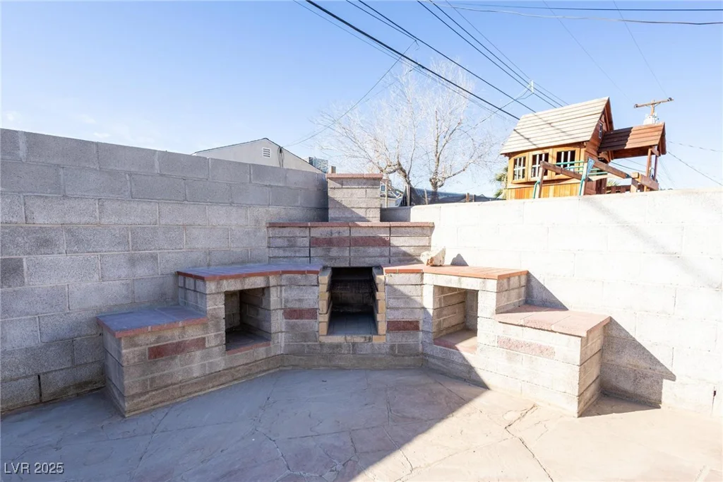 119 Cedar, Henderson, NV 89015