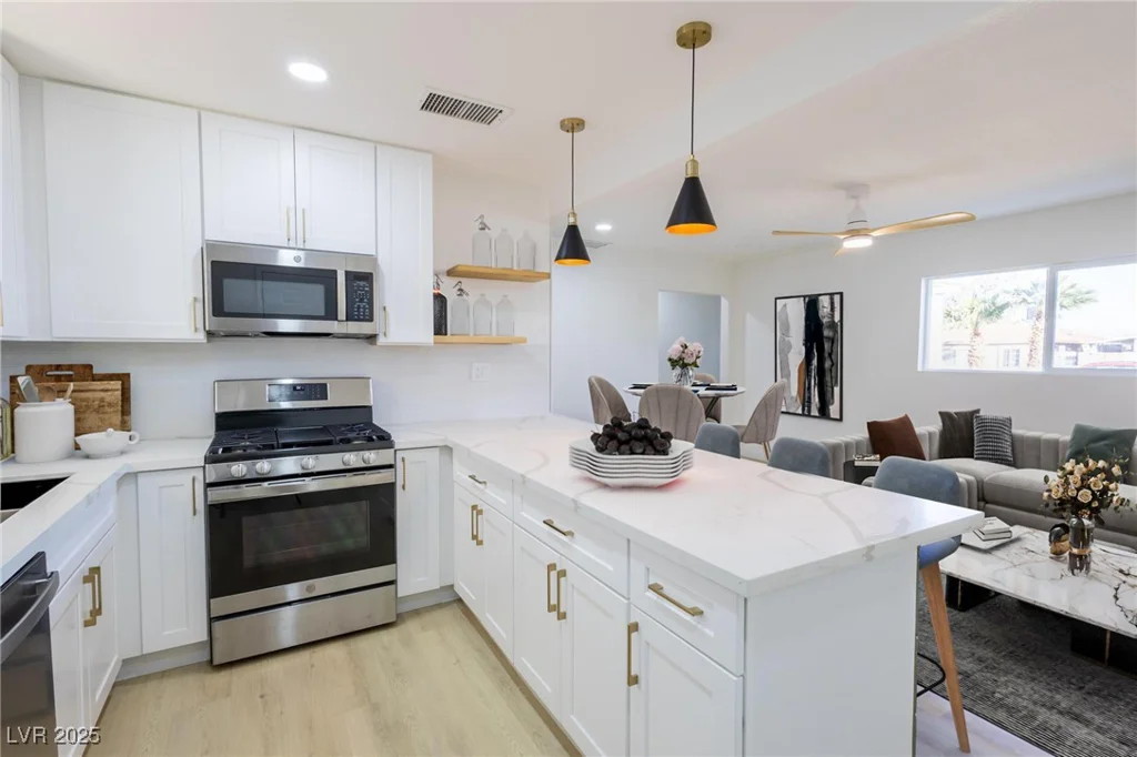 119 Cedar, Henderson, NV 89015
