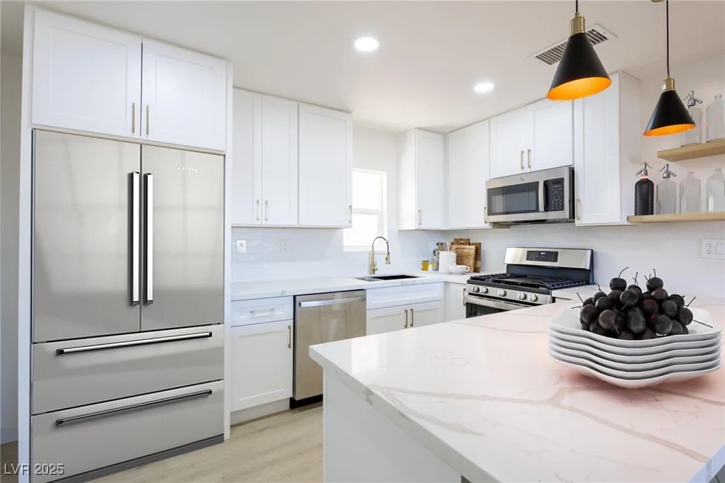 119 Cedar, Henderson, NV 89015