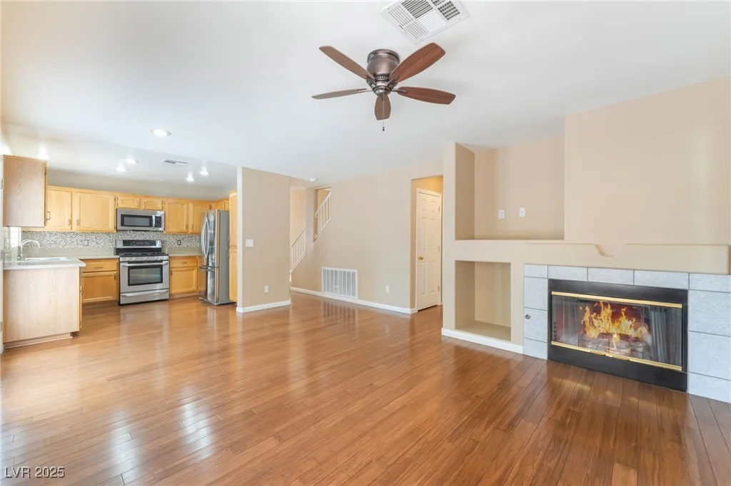 10204 Waseca, Las Vegas, NV 89144
