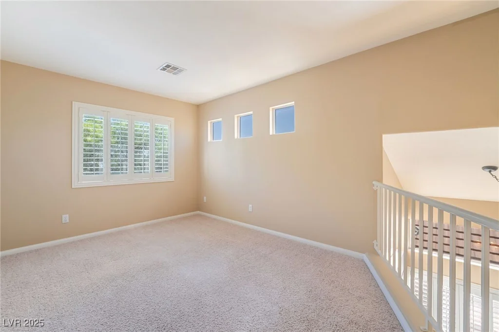 10204 Waseca, Las Vegas, NV 89144