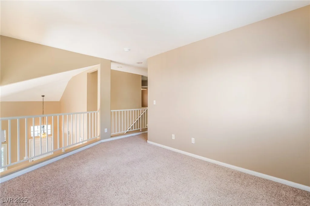 10204 Waseca, Las Vegas, NV 89144