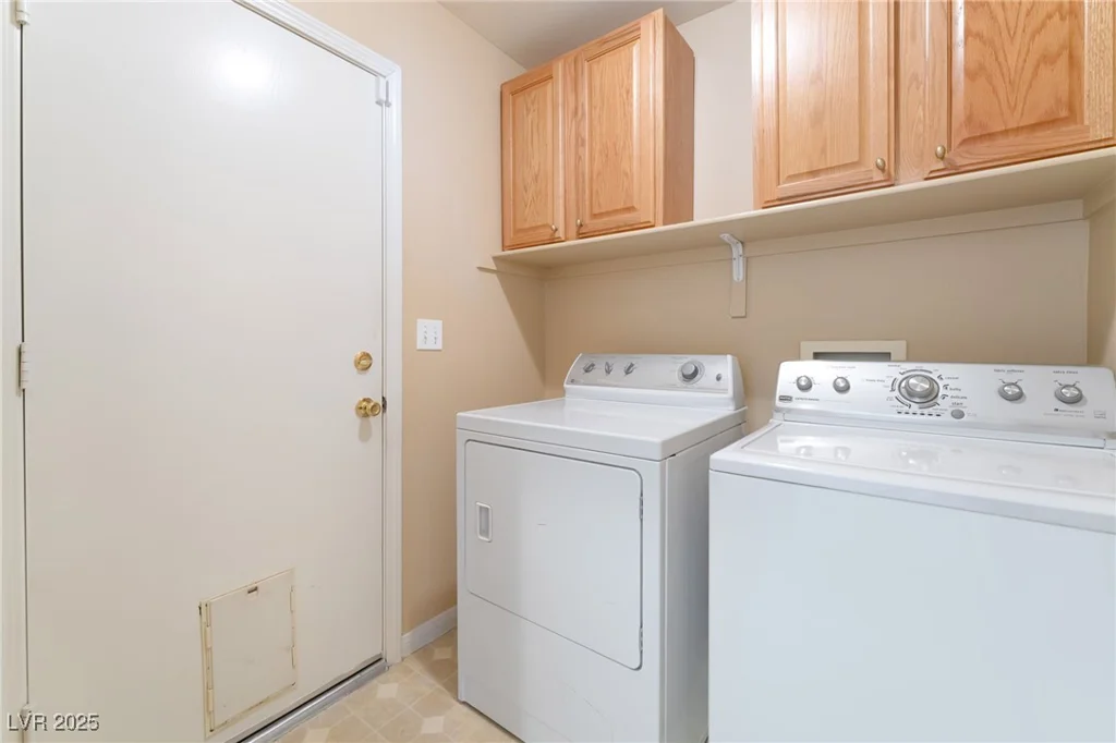 10204 Waseca, Las Vegas, NV 89144