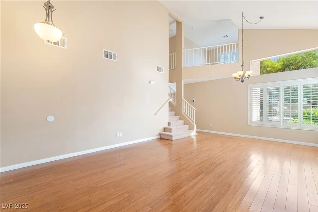 10204 Waseca, Las Vegas, NV 89144