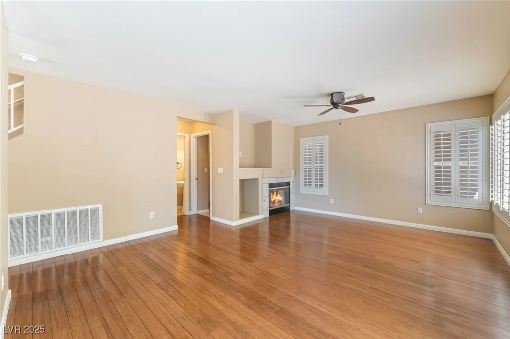 10204 Waseca, Las Vegas, NV 89144