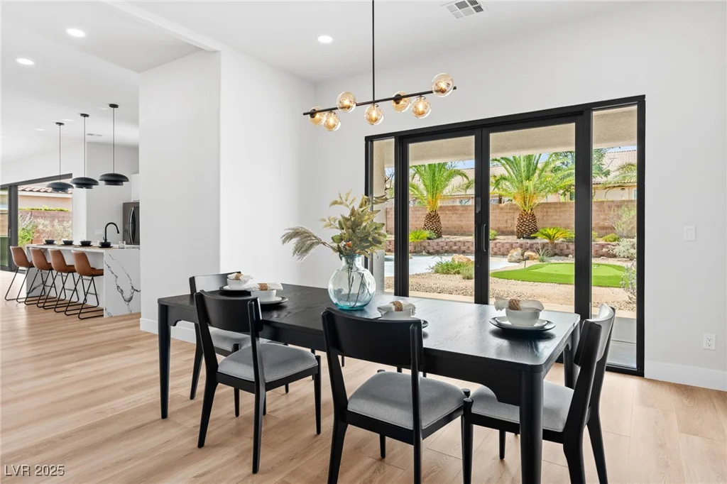 10707 Sleepy Mist, Las Vegas, NV 89141