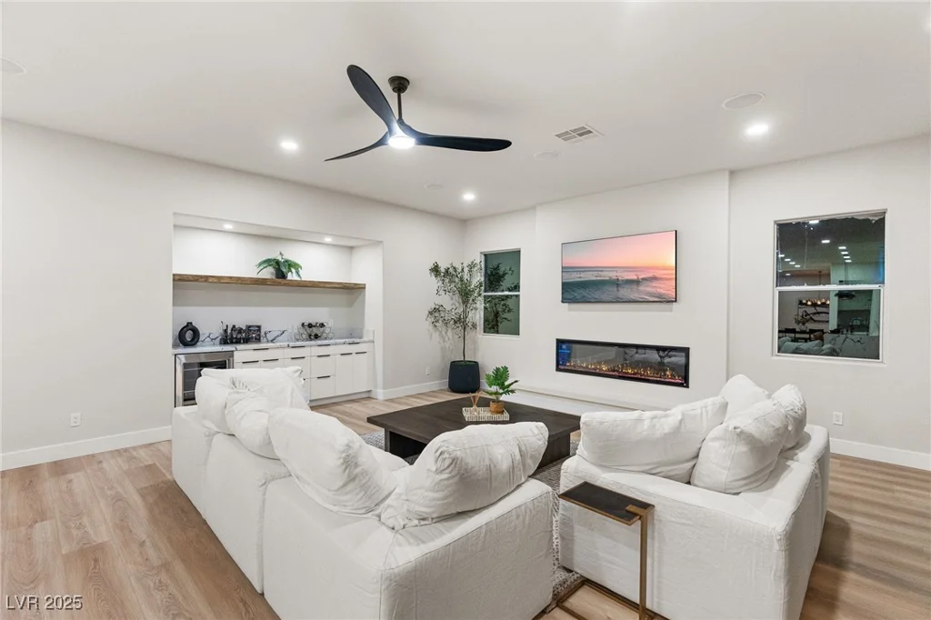 10707 Sleepy Mist, Las Vegas, NV 89141