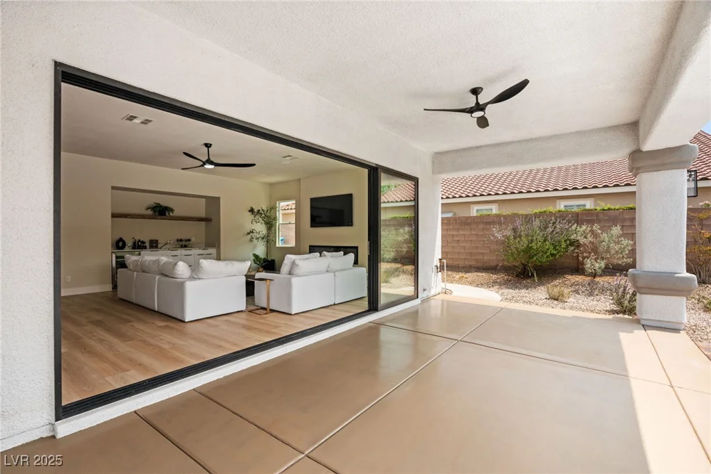 10707 Sleepy Mist, Las Vegas, NV 89141