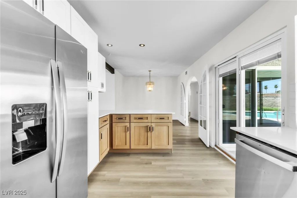 2753 McLeod, Las Vegas, NV 89121