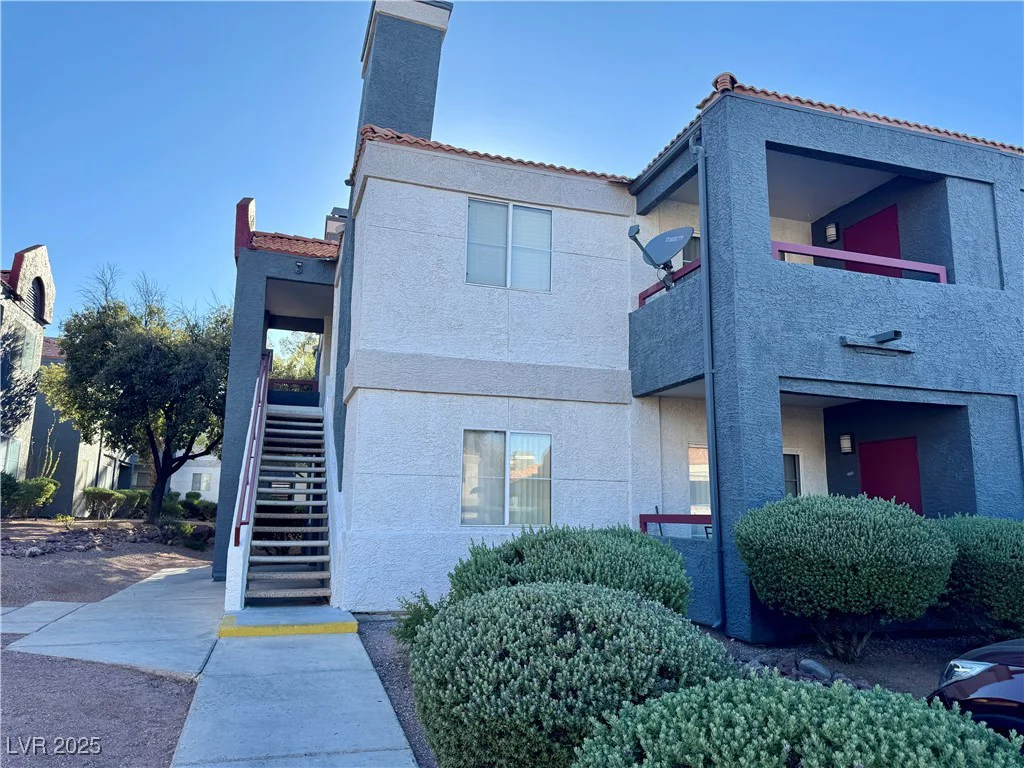 8600 Charleston, Las Vegas, NV 89117