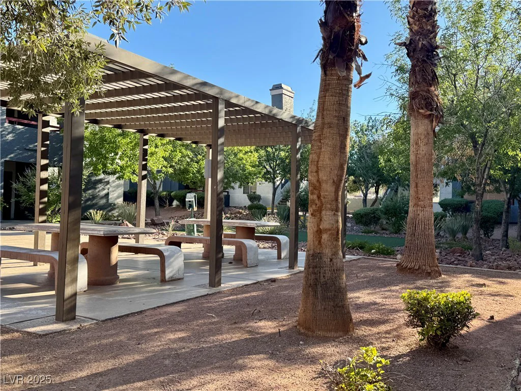 8600 Charleston, Las Vegas, NV 89117