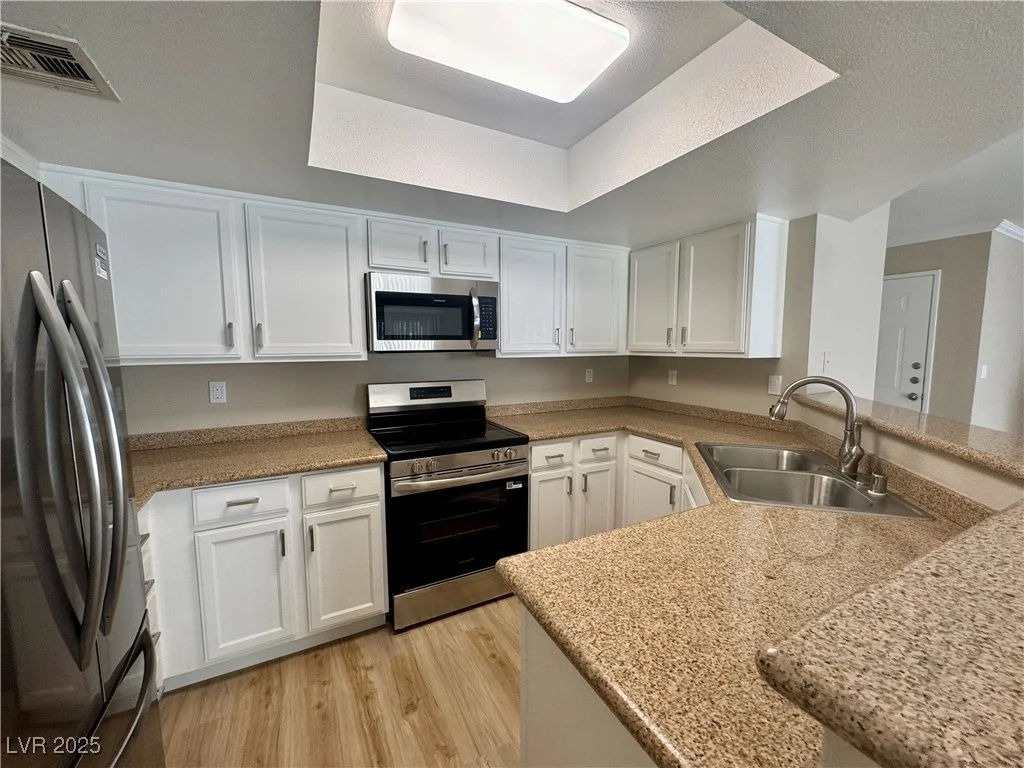 8600 Charleston, Las Vegas, NV 89117