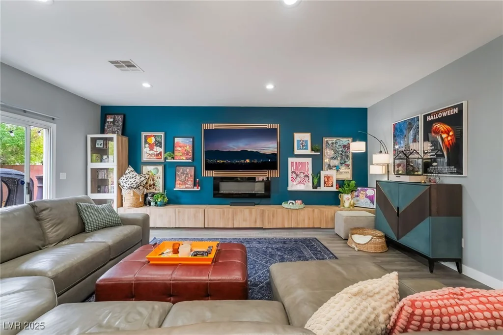 8143 Cheerful Valley, Las Vegas, NV 89178