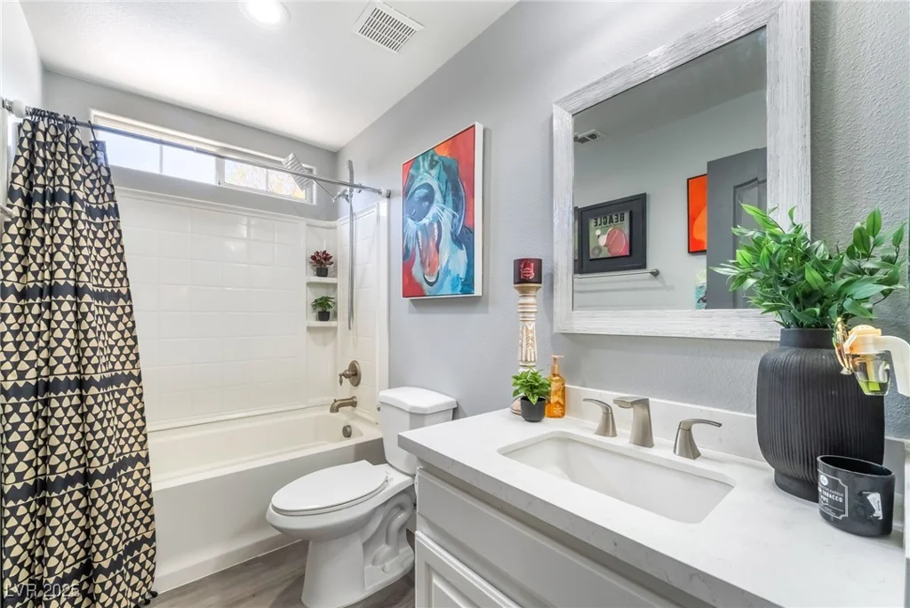 8143 Cheerful Valley, Las Vegas, NV 89178