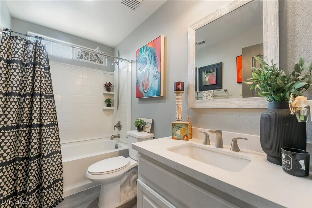 8143 Cheerful Valley, Las Vegas, NV 89178