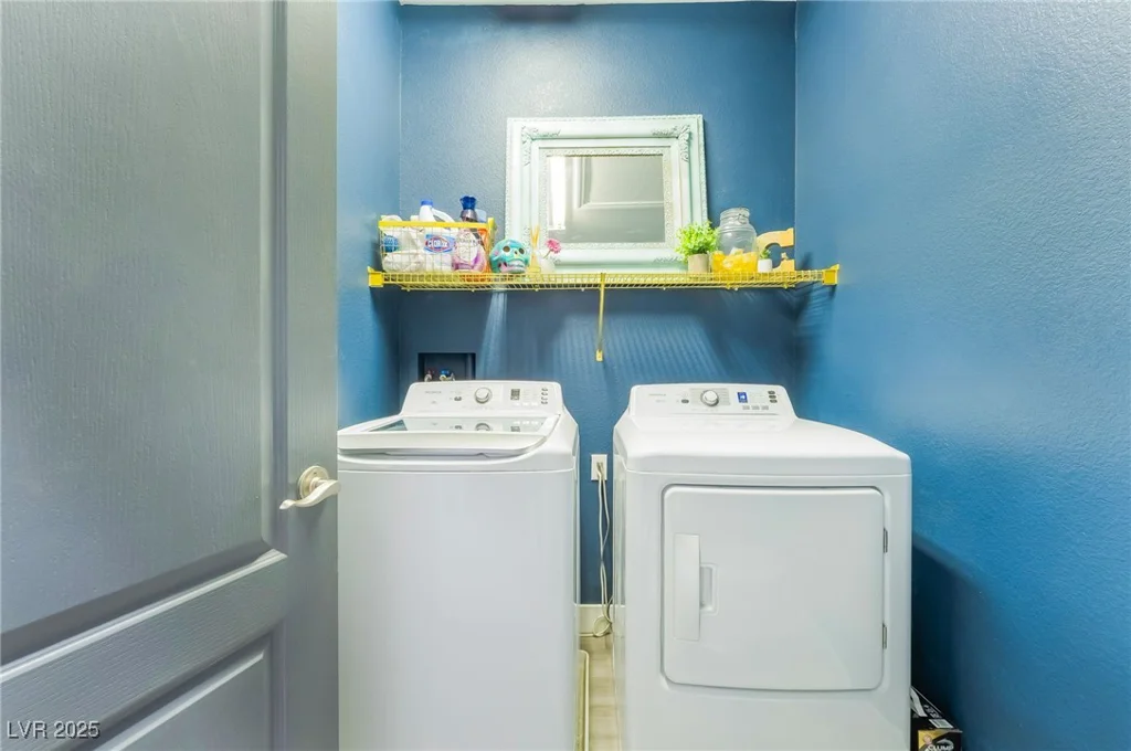 8143 Cheerful Valley, Las Vegas, NV 89178