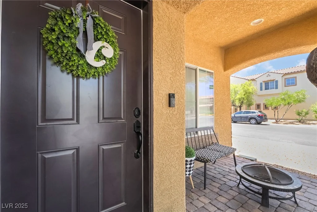 8143 Cheerful Valley, Las Vegas, NV 89178