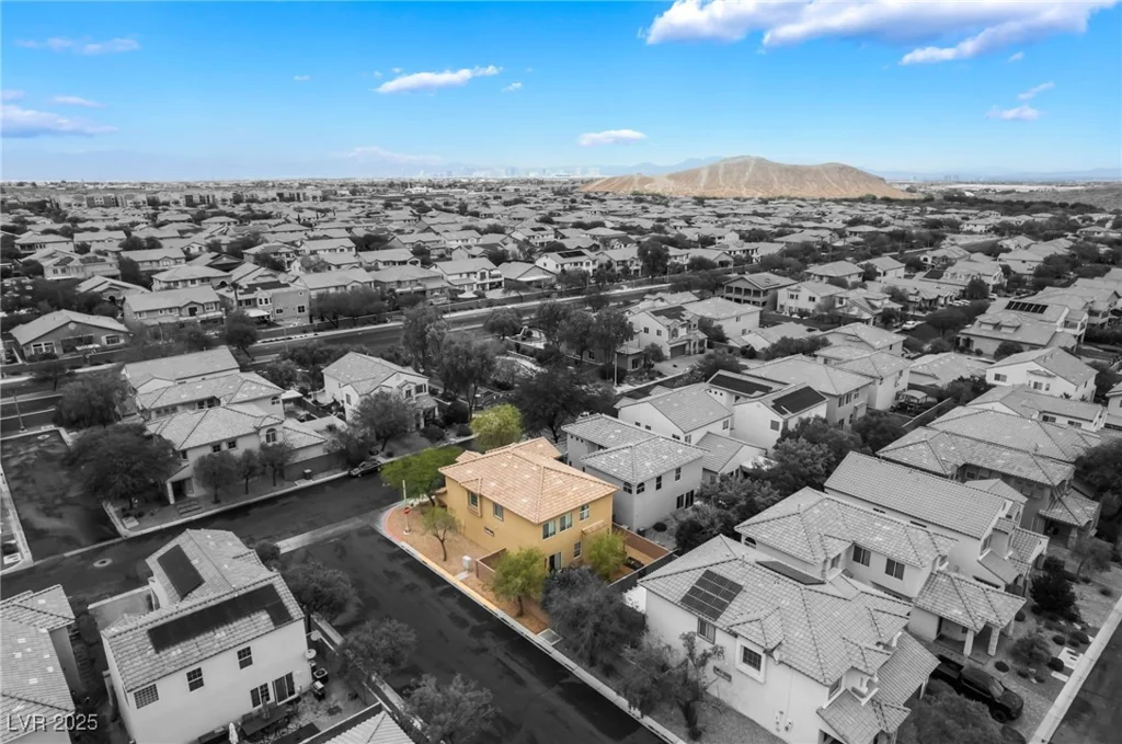 8143 Cheerful Valley, Las Vegas, NV 89178