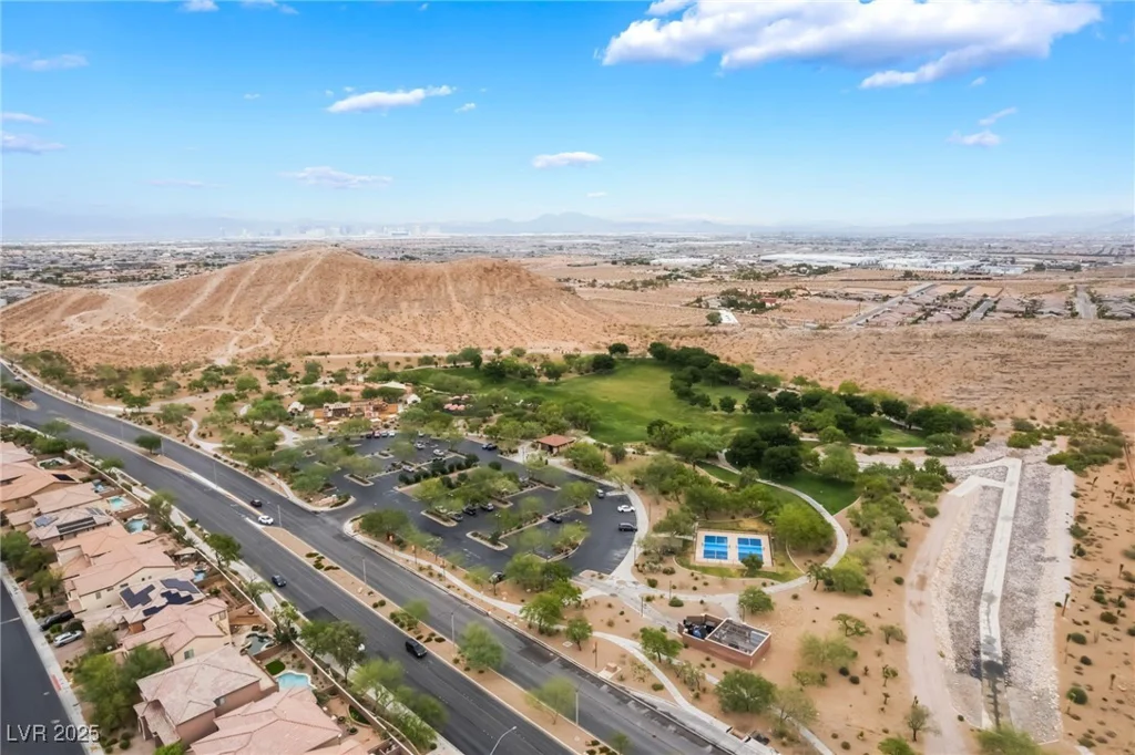 8143 Cheerful Valley, Las Vegas, NV 89178