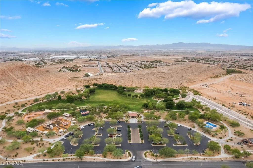 8143 Cheerful Valley, Las Vegas, NV 89178