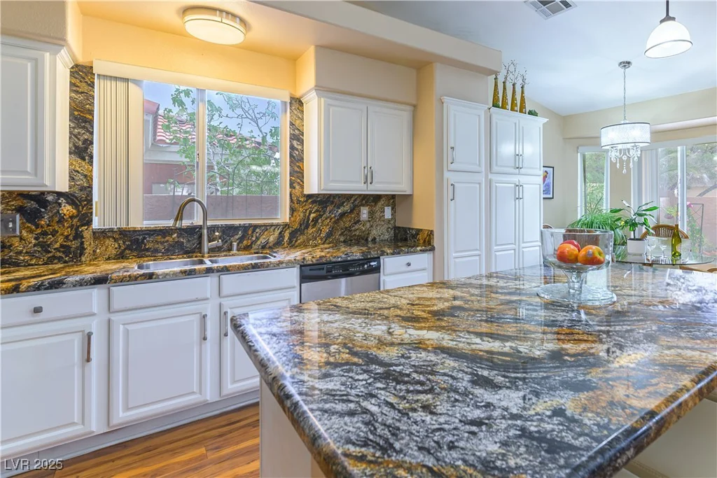 5620 Silver Belle, Las Vegas, NV 89149