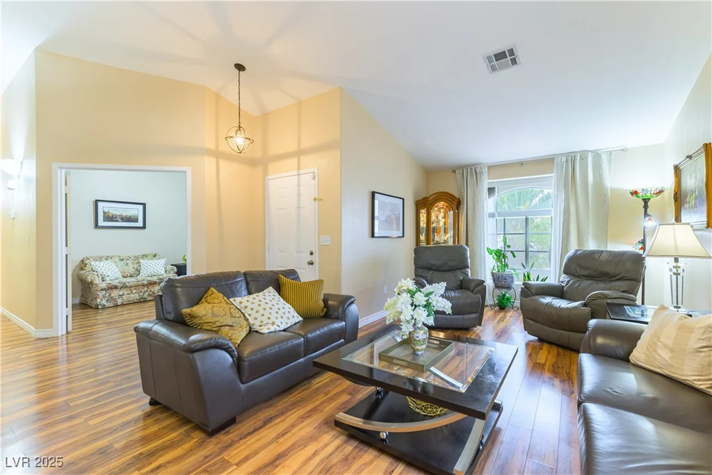 5620 Silver Belle, Las Vegas, NV 89149
