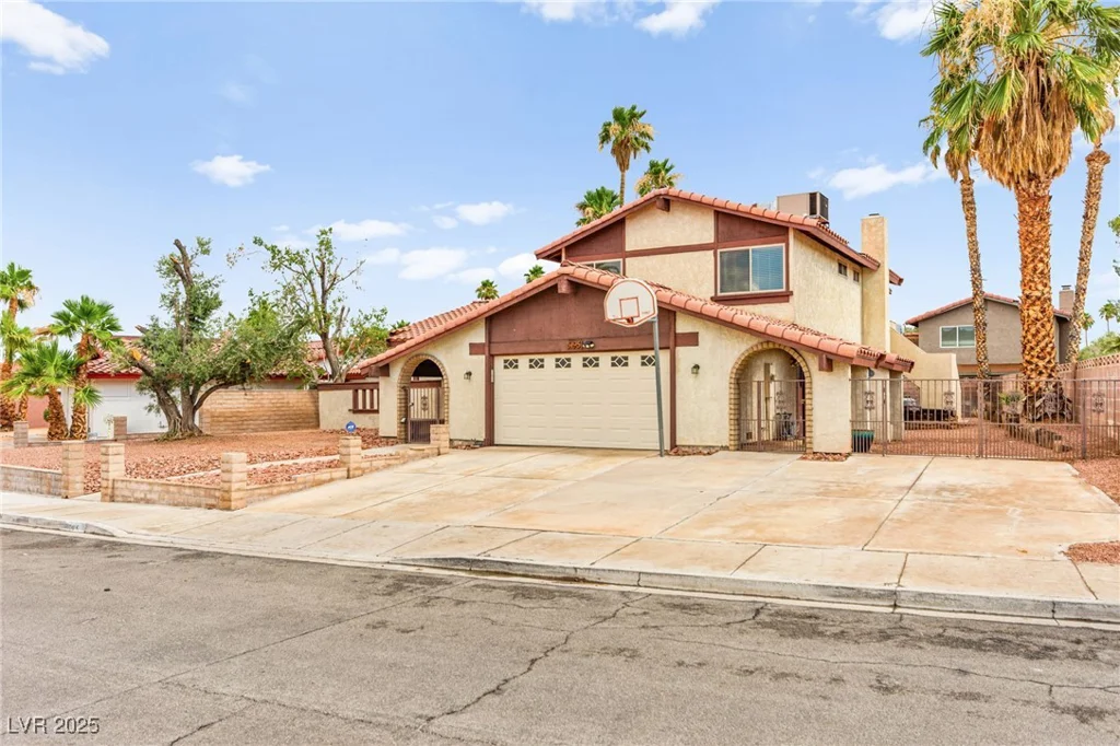 5195 Ganado, Las Vegas, NV 89103