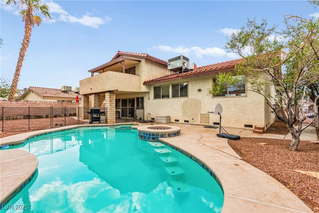 5195 Ganado, Las Vegas, NV 89103