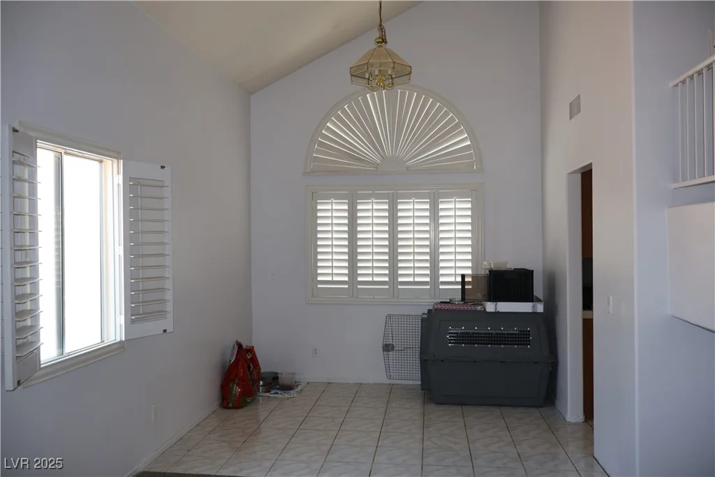 6492 Silent Pine, Las Vegas, NV 89156