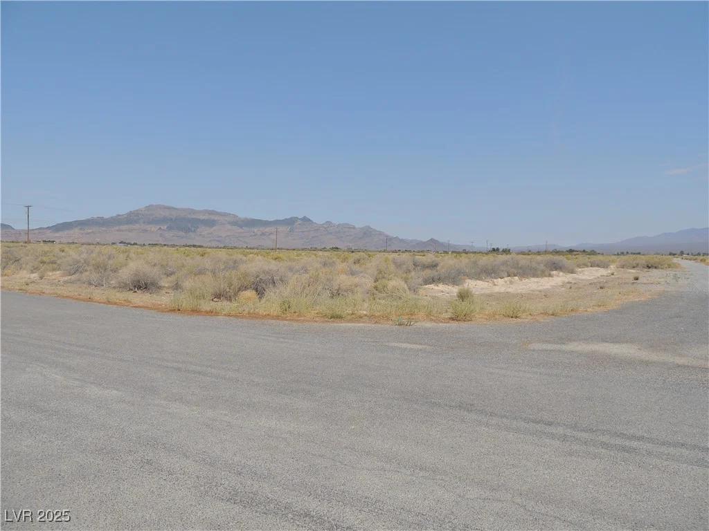 60 Bonita, Pahrump, NV 89060