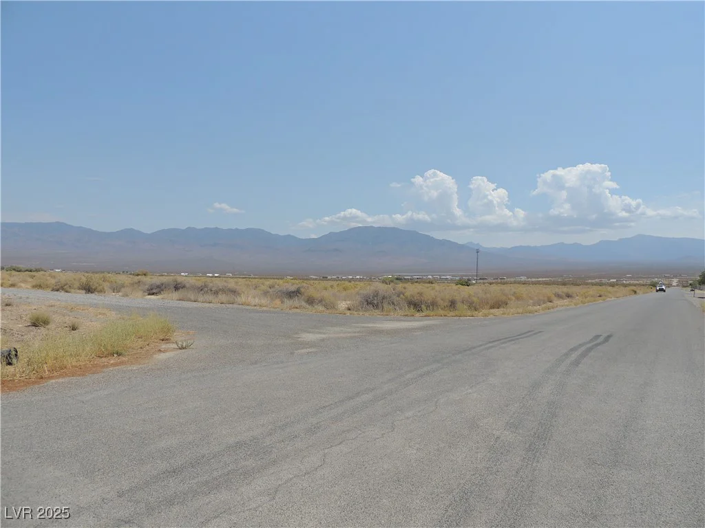 60 Bonita, Pahrump, NV 89060