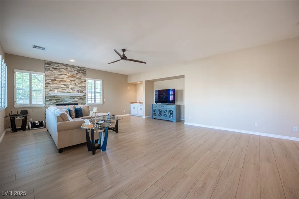 9612 Saint Claude, Las Vegas, NV 89148