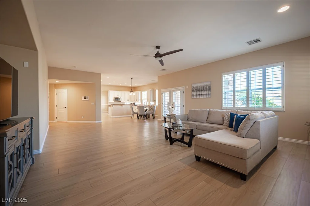 9612 Saint Claude, Las Vegas, NV 89148