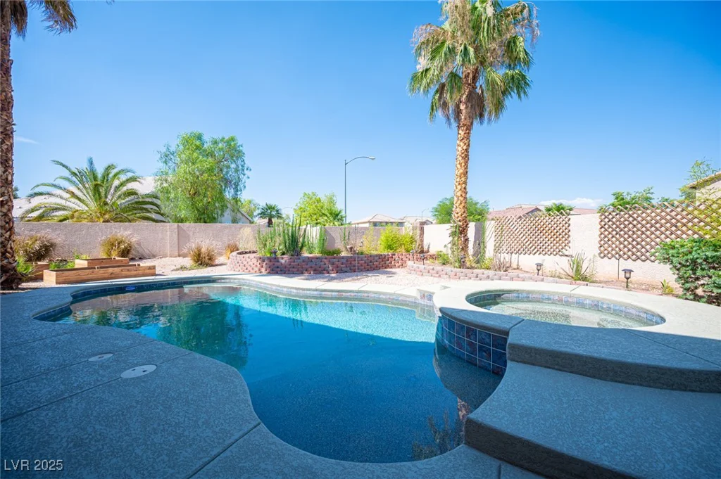 9612 Saint Claude, Las Vegas, NV 89148