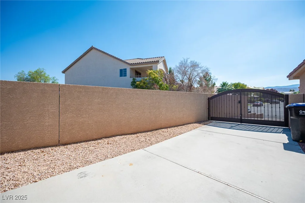 9612 Saint Claude, Las Vegas, NV 89148
