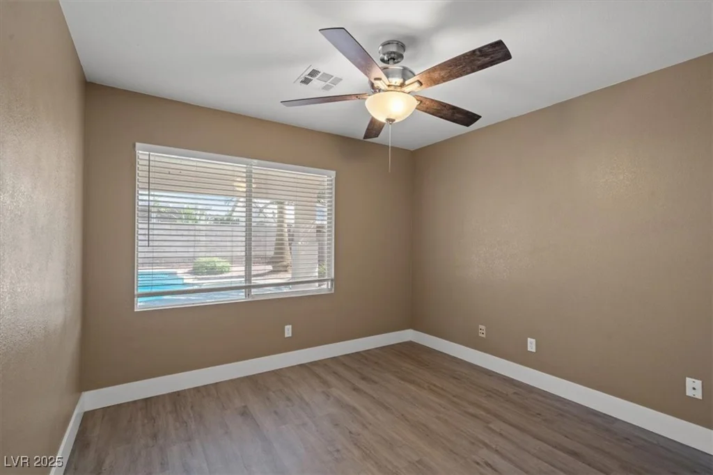 9794 Ice Box Canyon, Las Vegas, NV 89117