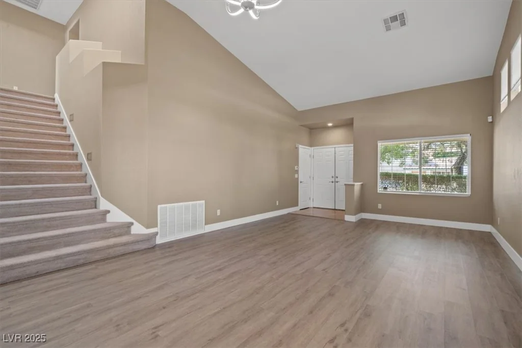 9794 Ice Box Canyon, Las Vegas, NV 89117