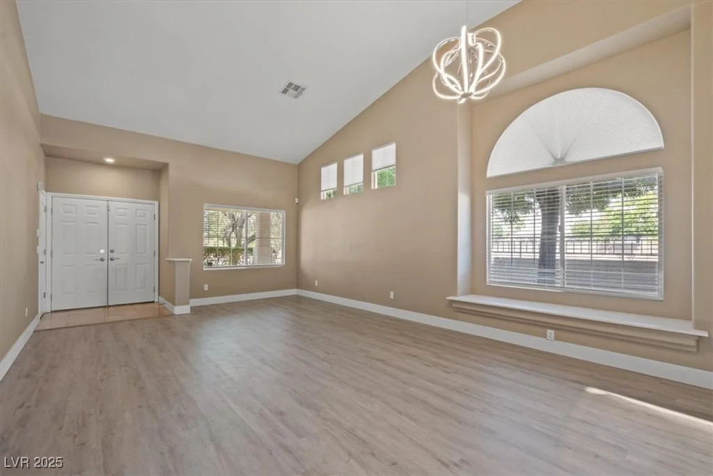 9794 Ice Box Canyon, Las Vegas, NV 89117