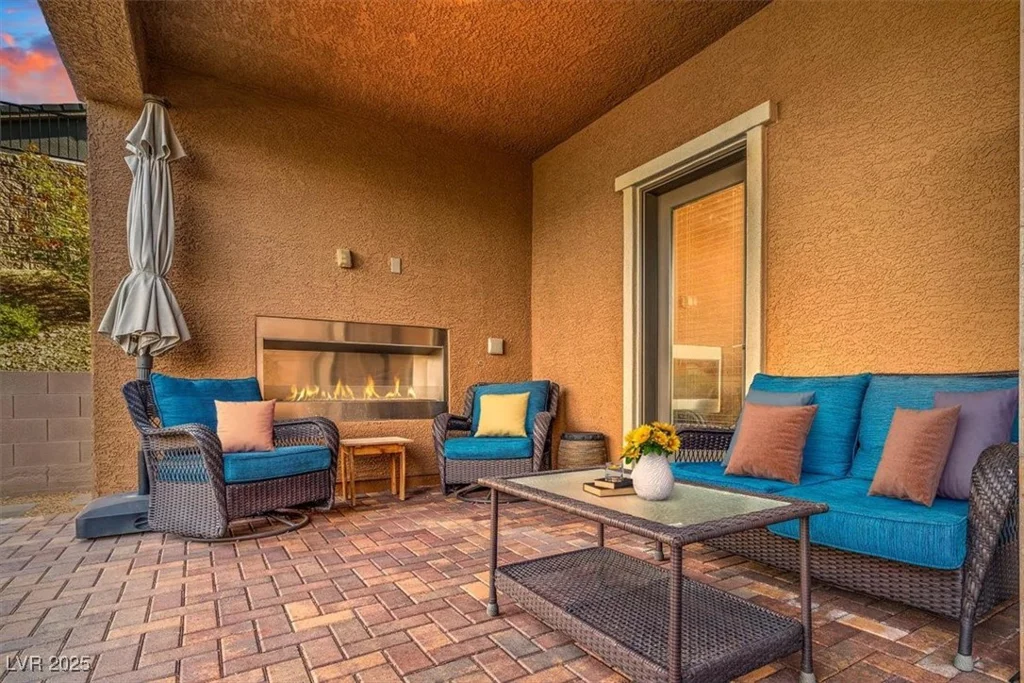 15 Via Amarone, Henderson, NV 89011